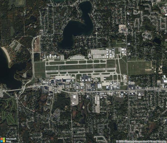 Взлётно-посадочная полоса Pontiac Oakland County International Airport