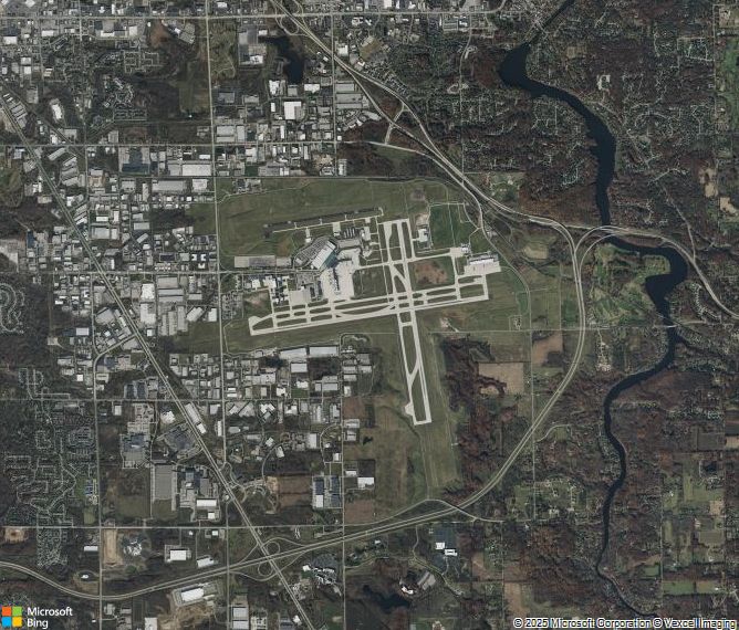 Взлётно-посадочная полоса Grand Rapids Gerald R. Ford International Airport