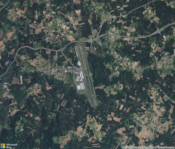 Взлётно-посадочная полоса Santiago de Compostela Airport