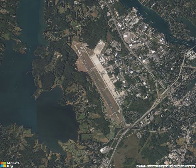 Взлётно-посадочная полоса Portsmouth International Airport