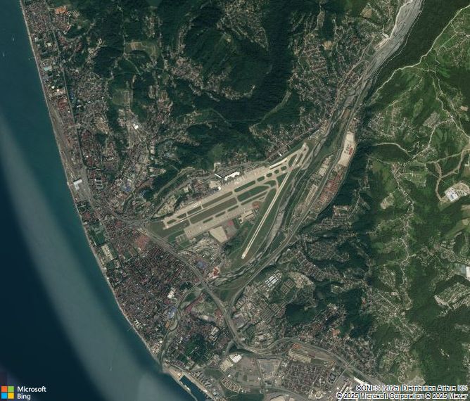 Взлётно-посадочная полоса Sochi International Airport