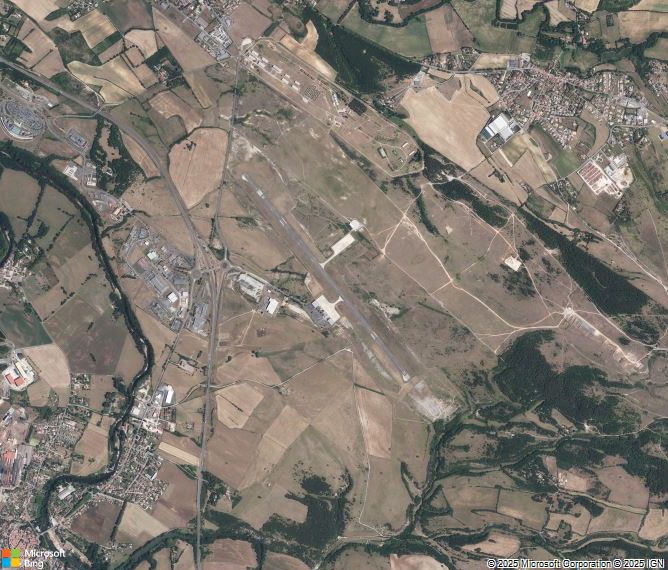 Взлётно-посадочная полоса Castres Mazamet Airport