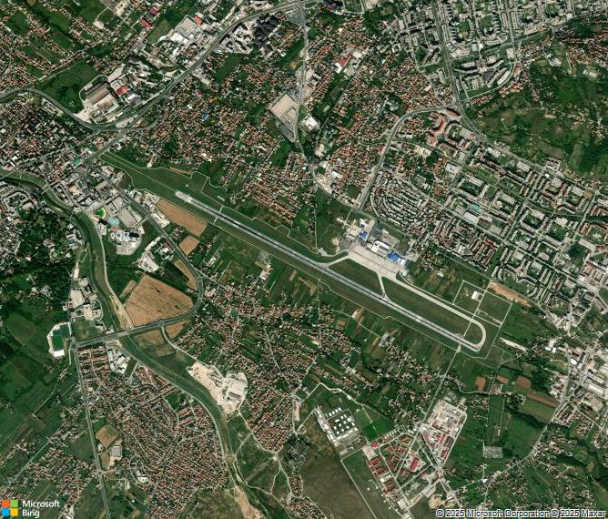 Взлётно-посадочная полоса Sarajevo International Airport