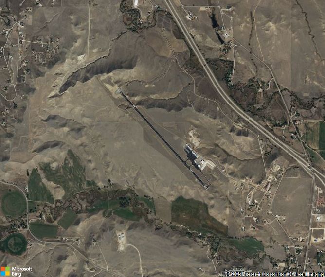 Взлётно-посадочная полоса Buffalo Johnson County Airport