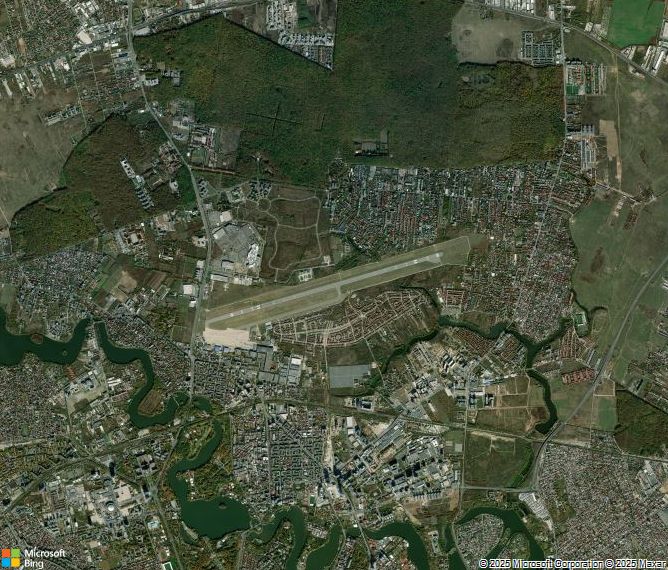 Взлётно-посадочная полоса Bucharest Aurel Vlaicu Airport