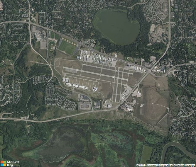 Взлётно-посадочная полоса Minneapolis Flying Cloud Airport