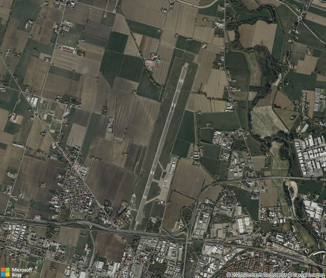 Взлётно-посадочная полоса Parma Airport