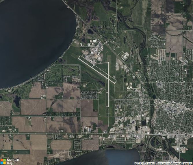 Взлётно-посадочная полоса Watertown Regional Airport