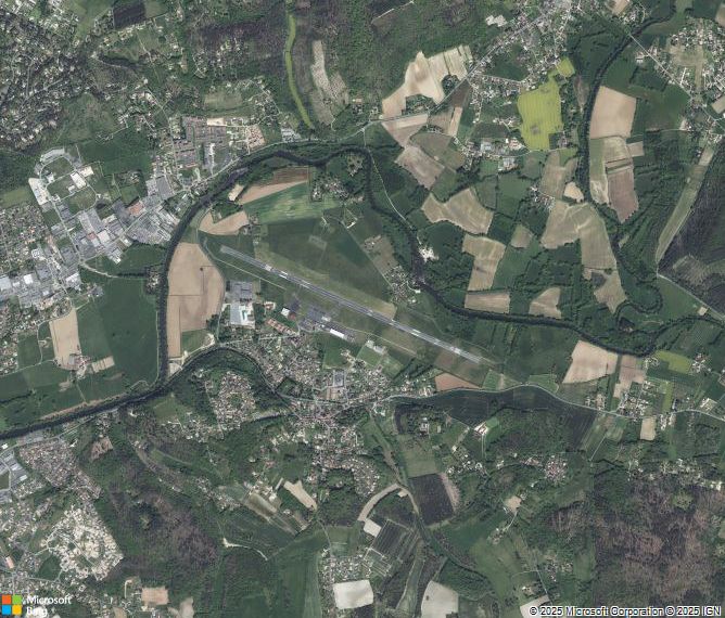 Взлётно-посадочная полоса Perigueux Bassillac Airport