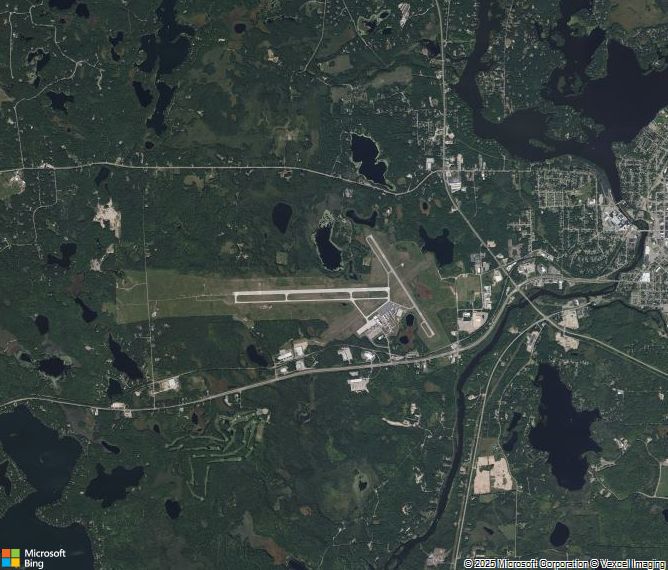 Взлётно-посадочная полоса Rhinelander Oneida County Airport