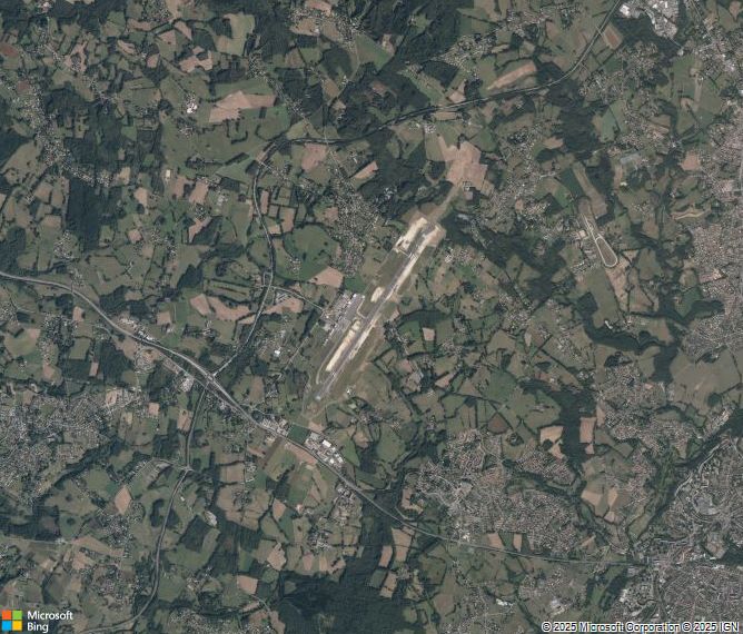 Взлётно-посадочная полоса Limoges Bellegarde Airport