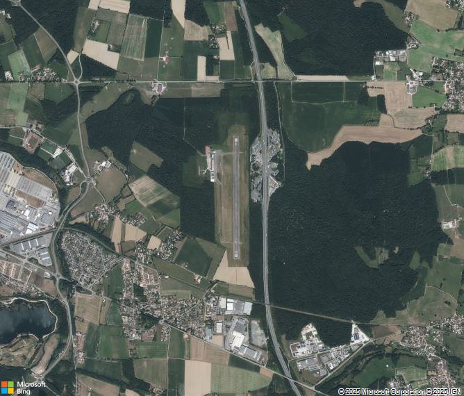 Взлётно-посадочная полоса Bourg-en-Bresse Ceyzeriat Airport