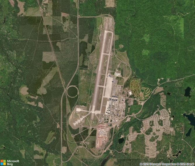 Взлётно-посадочная полоса Marquette Sawyer International Airport