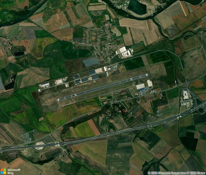 Взлётно-посадочная полоса Targu Mures International Airport