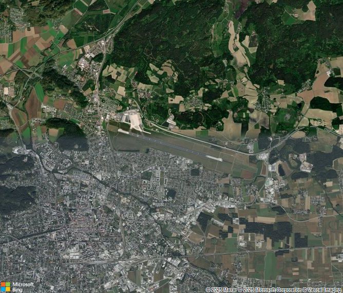 Взлётно-посадочная полоса Klagenfurt Airport