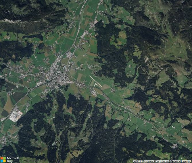 Взлётно-посадочная полоса Sankt Johann Airport
