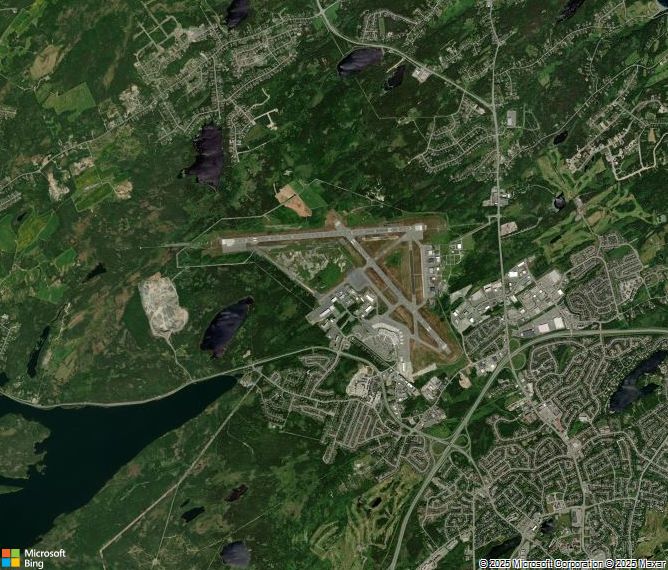 Взлётно-посадочная полоса St. John's International Airport