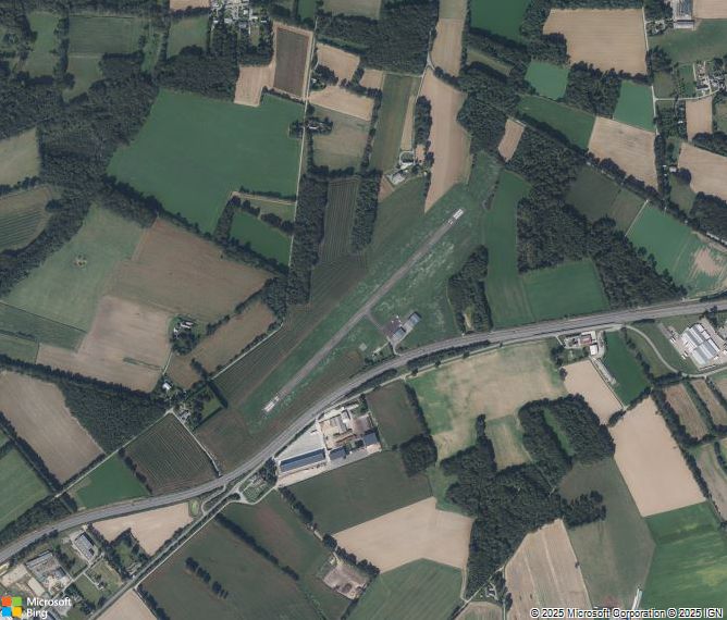 Взлётно-посадочная полоса Redon Bains-sur-Oust Airport