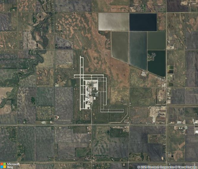 Взлётно-посадочная полоса Grand Forks International Airport