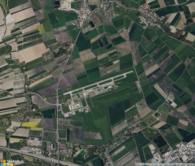 Взлётно-посадочная полоса Augsburg Airport