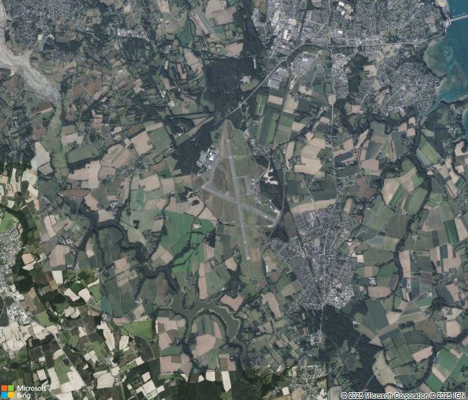 Взлётно-посадочная полоса Dinard Pleurtuit Saint-Malo Airport