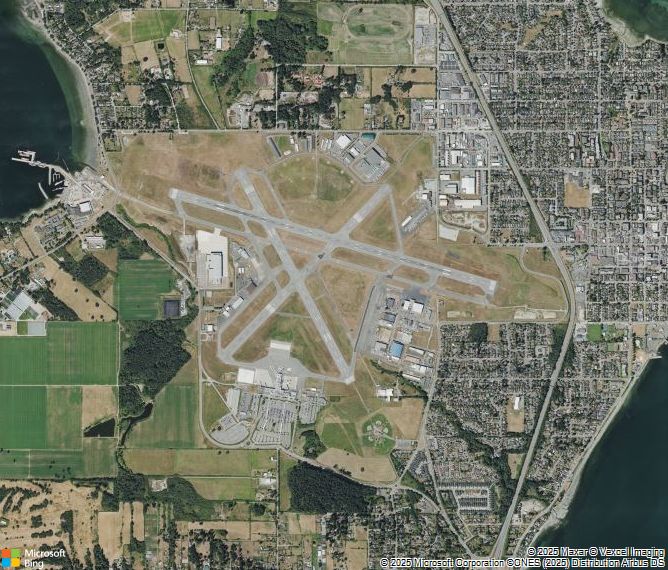 Взлётно-посадочная полоса Victoria International Airport