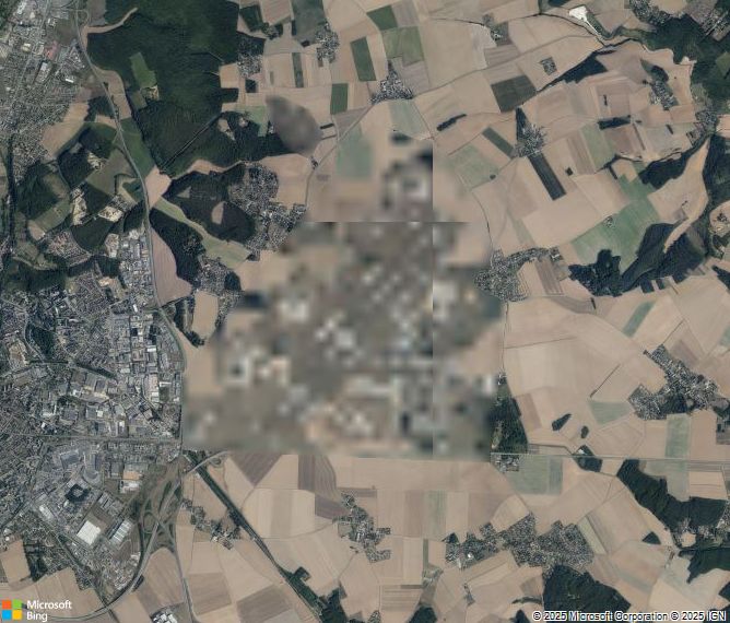 Взлётно-посадочная полоса Evreux Fauville Air Base