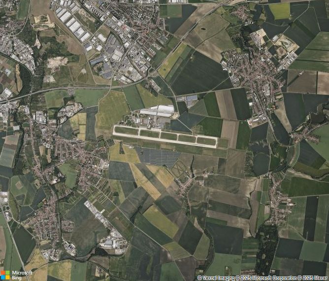 Взлётно-посадочная полоса Brno Turany Airport