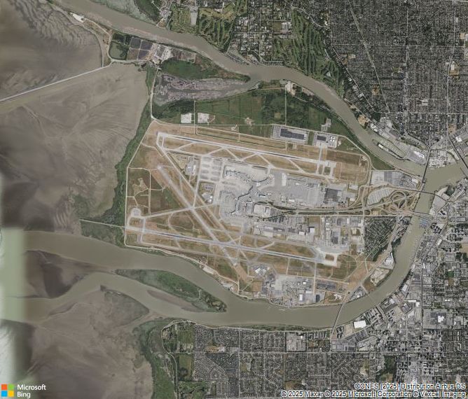 Взлётно-посадочная полоса Vancouver International Airport