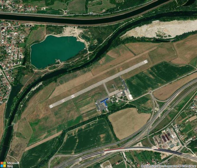 Взлётно-посадочная полоса Zilina Airport