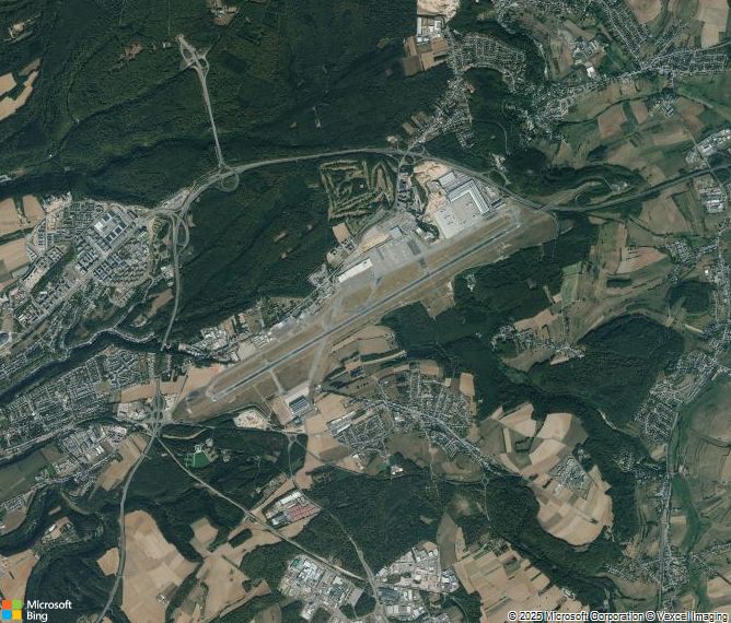 Взлётно-посадочная полоса Luxembourg Findel Airport