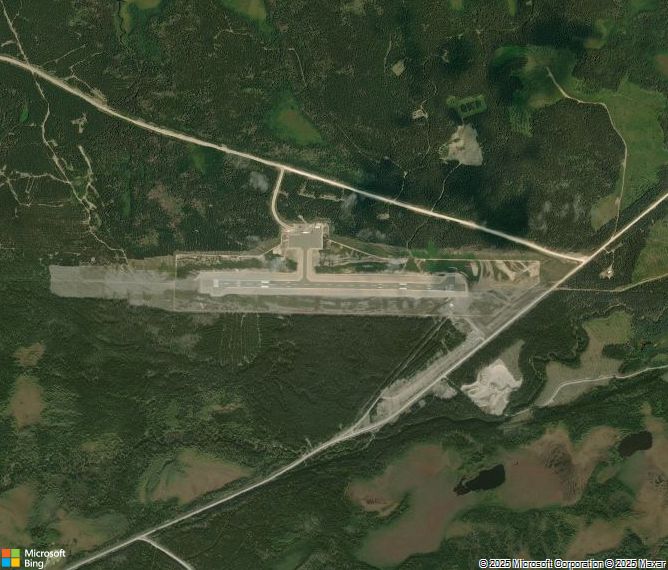 Взлётно-посадочная полоса Port-Menier Airport