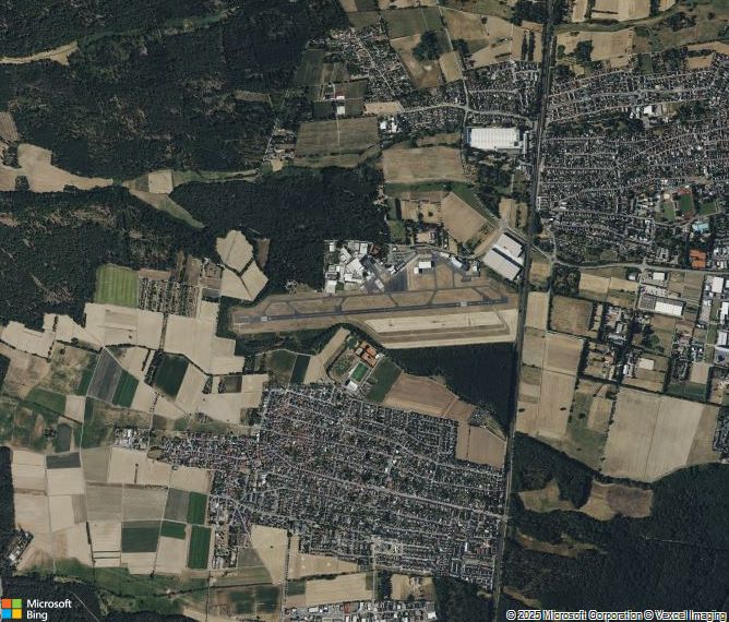 Взлётно-посадочная полоса Frankfurt Egelsbach Airport