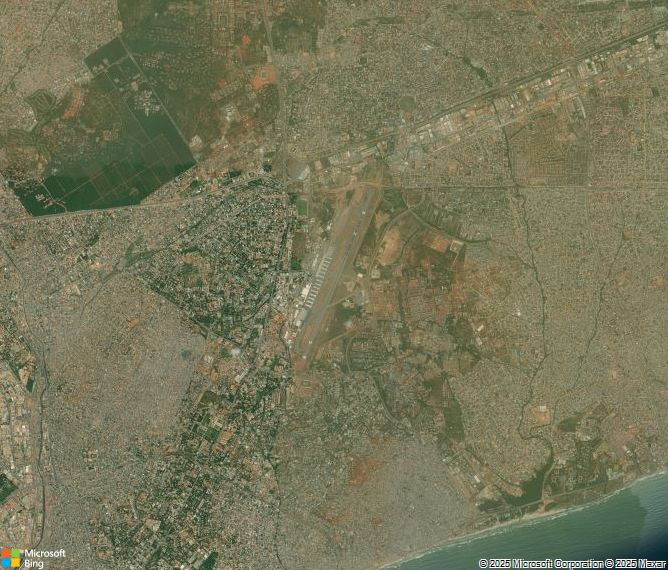 Взлётно-посадочная полоса Accra Kotoka International Airport