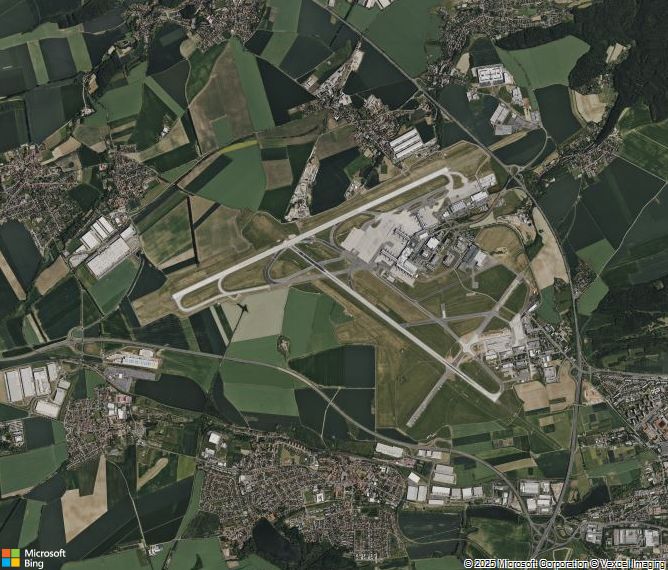 Взлётно-посадочная полоса Prague Vaclav Havel Airport