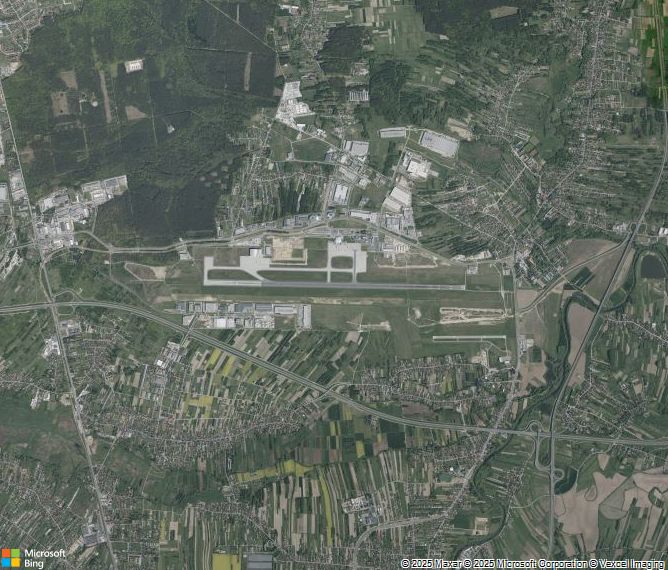 Взлётно-посадочная полоса Rzeszow Jasionka Airport