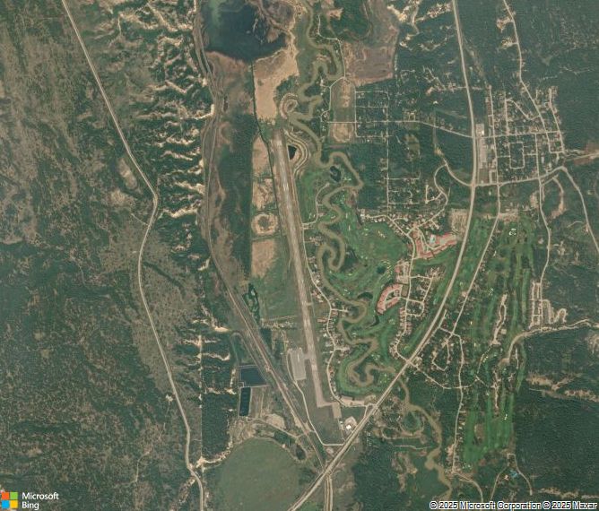 Взлётно-посадочная полоса Fairmont Hot Springs Airport