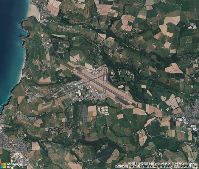 Взлётно-посадочная полоса Newquay Cornwall Airport