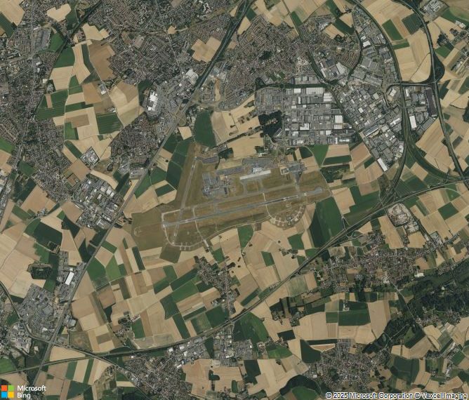 Взлётно-посадочная полоса Lille Airport