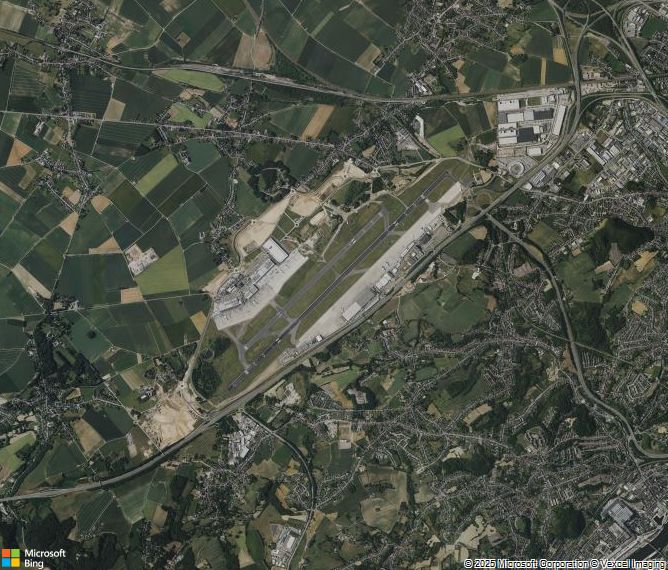 Взлётно-посадочная полоса Liege Airport