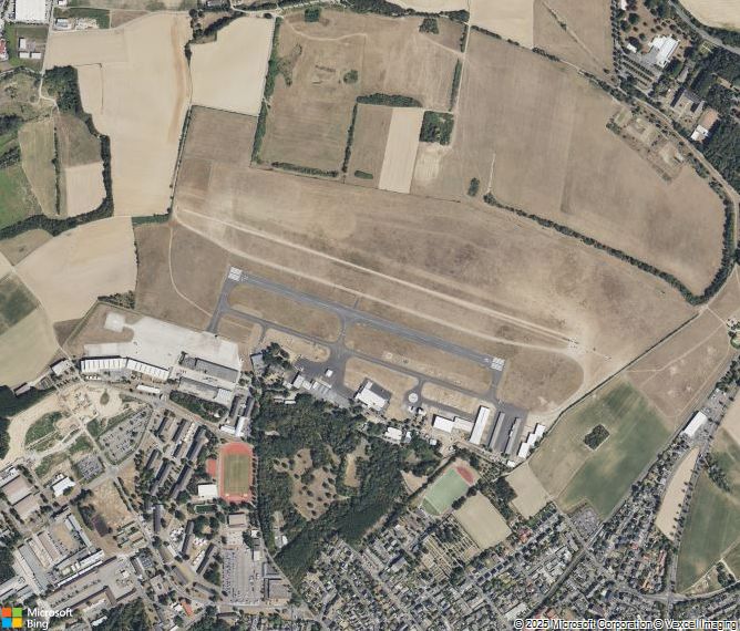 Взлётно-посадочная полоса Bonn Hangelar Airport