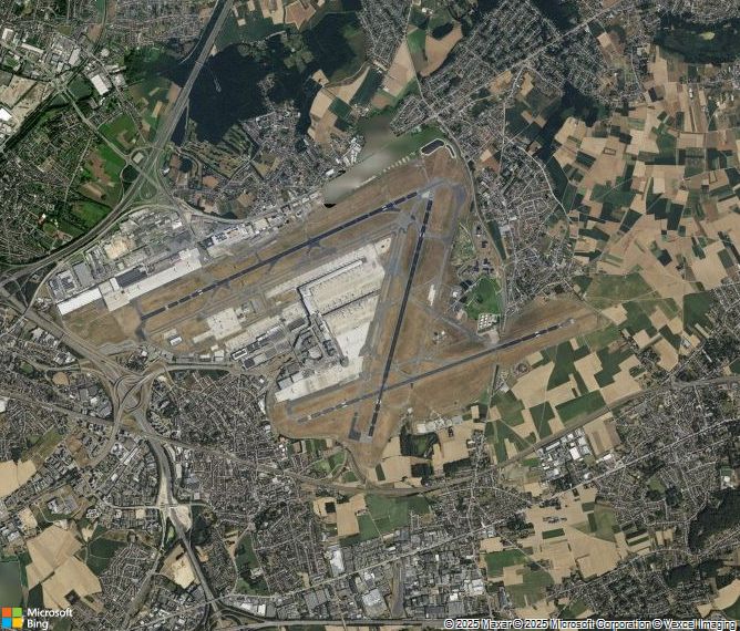 Взлётно-посадочная полоса Brussels Airport