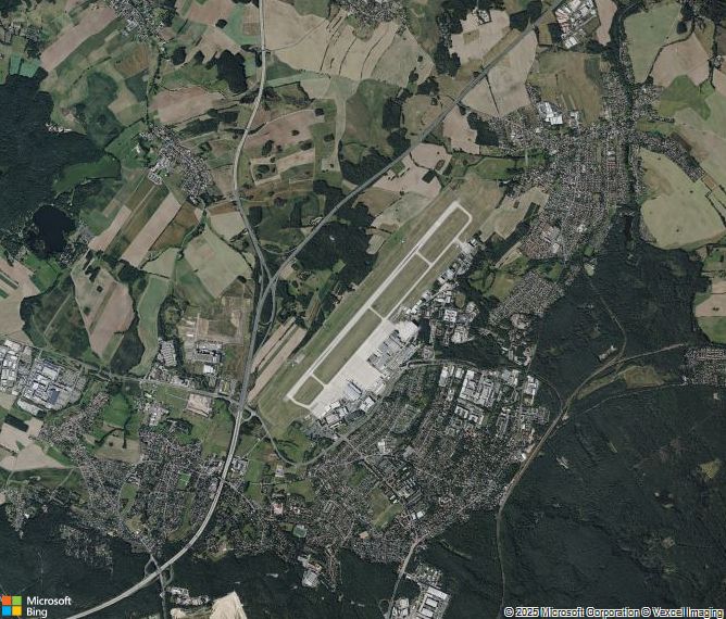 Взлётно-посадочная полоса Dresden Airport