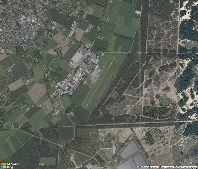 Взлётно-посадочная полоса Budel Kempen Airport