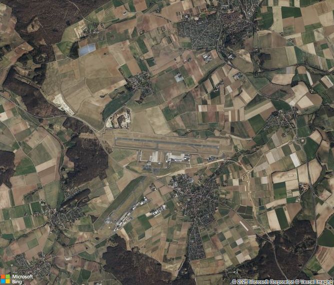 Взлётно-посадочная полоса Kassel Calden Airport
