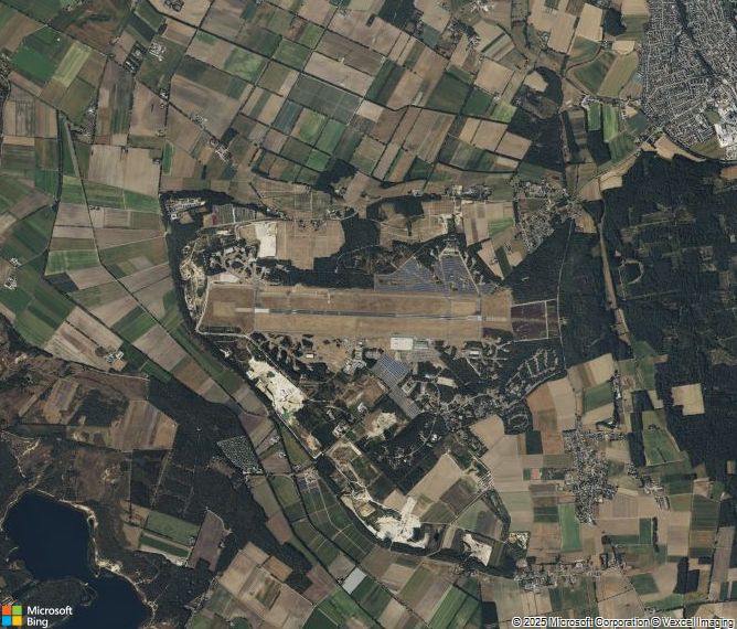 Взлётно-посадочная полоса Weeze Airport