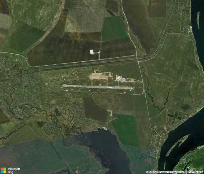 Взлётно-посадочная полоса Saratov Gagarin Airport