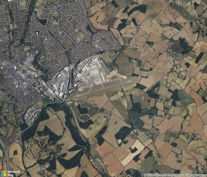 Взлётно-посадочная полоса London Luton Airport