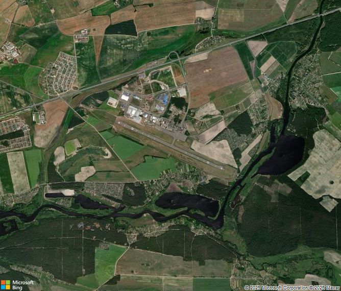 Взлётно-посадочная полоса Brest Airport