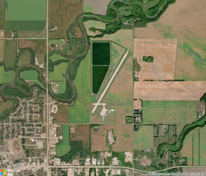 Взлётно-посадочная полоса Swan River Airport